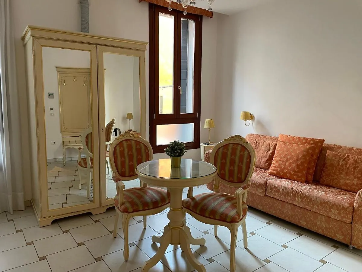 Rio Del Piombo Suites Βενετία 0*,